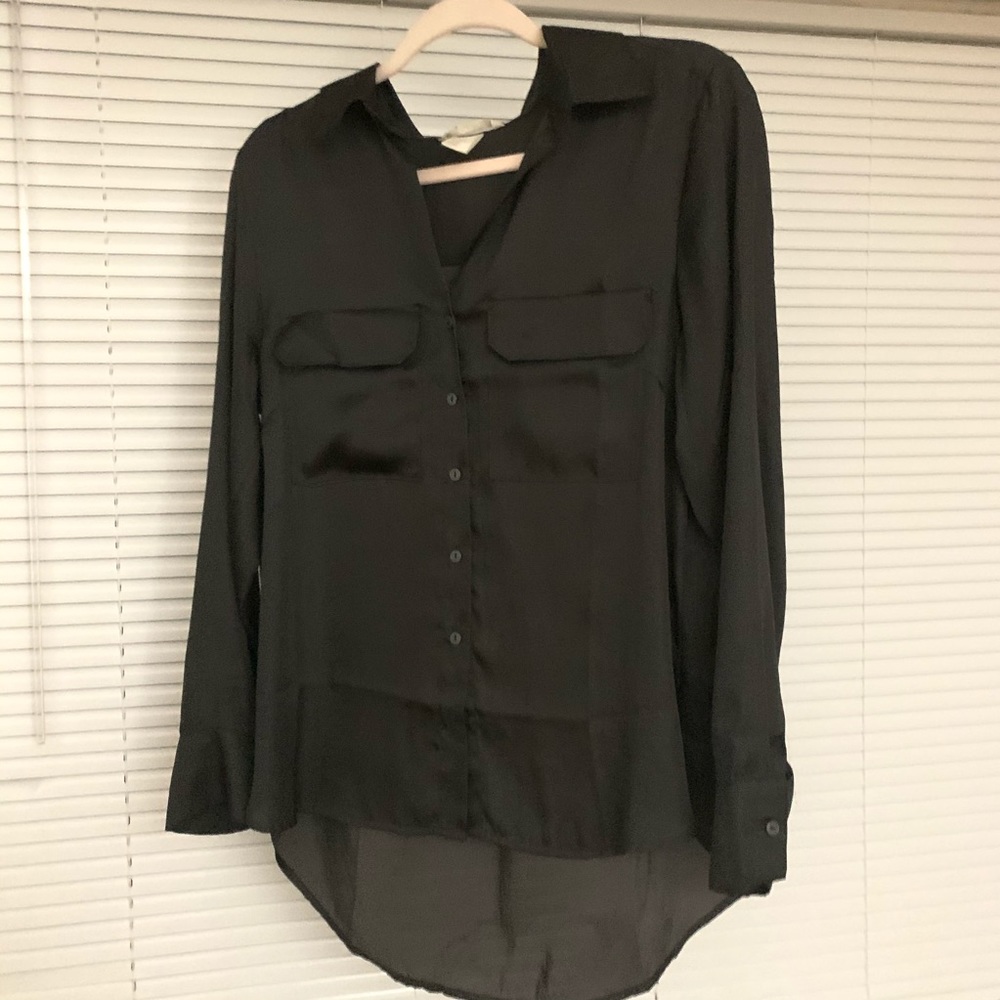 NWOT H&M Sily Button Up Size 8 Dark Grey